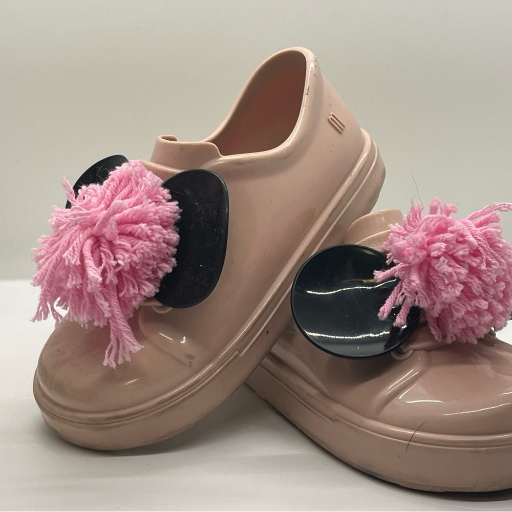 Toddler Girls shoes size 9 Disney +1